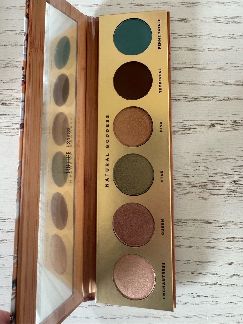 Natural Goddess Eyeshadow Palette - Green, Teal, Brown, Gold, Pink Shades